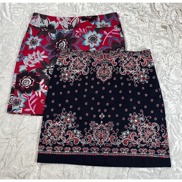 Talbots Set of 2 Mini Skirts Floral Mandala Print Navy Blue Red Pink Size 8 - Picture 1 of 8